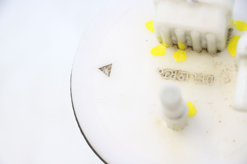 photo de BENZINEPOMP PEUGEOT SATELIS 125 (2013 - 2018) - Detail van het onderdeel