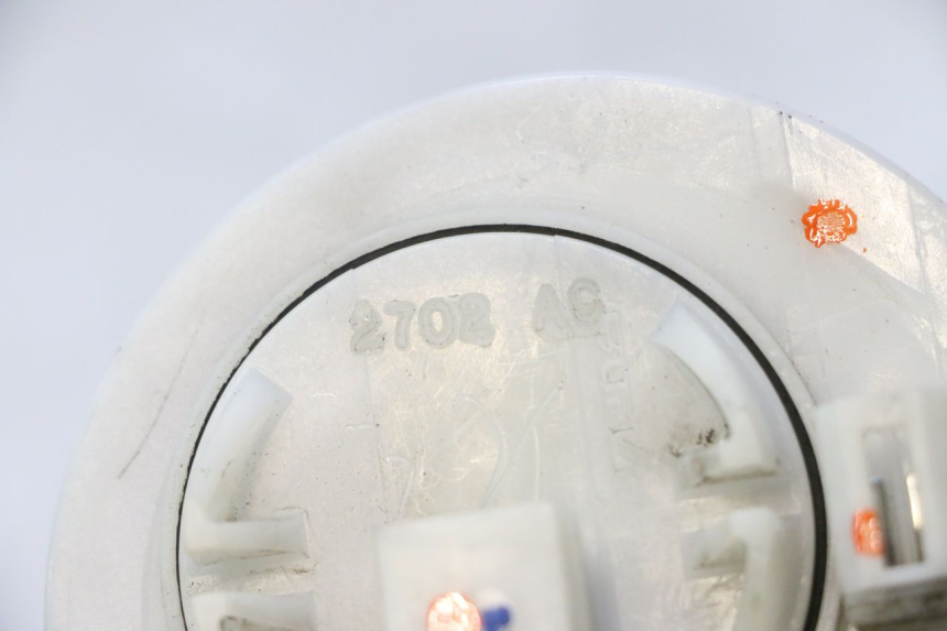 photo de BENZINEPOMP PEUGEOT SATELIS 125 (2013 - 2018) - Kenmerkende details