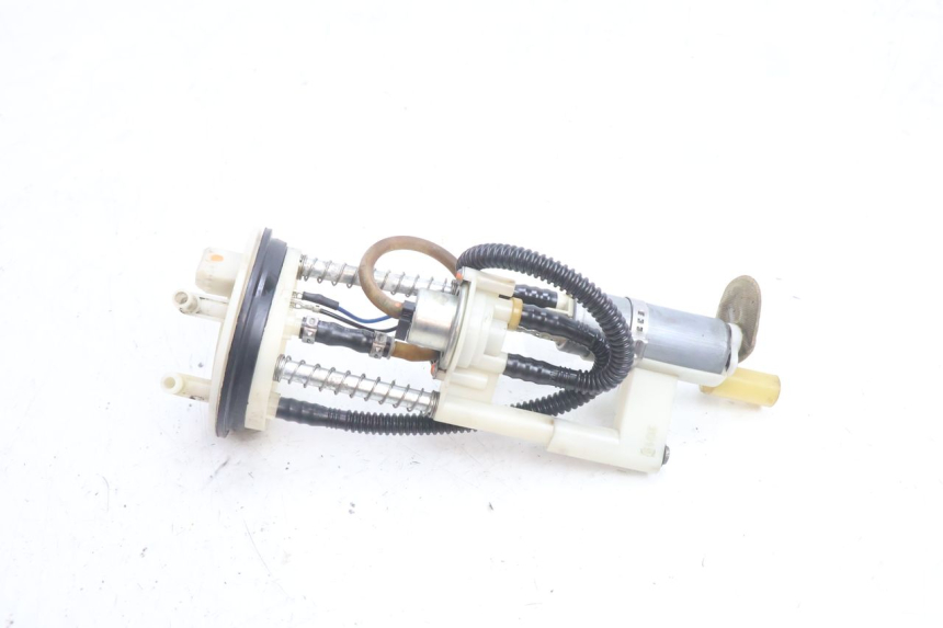 photo de BENZINEPOMP PEUGEOT SATELIS 125 (2006 - 2009) - Zoom op gebruiksstaat