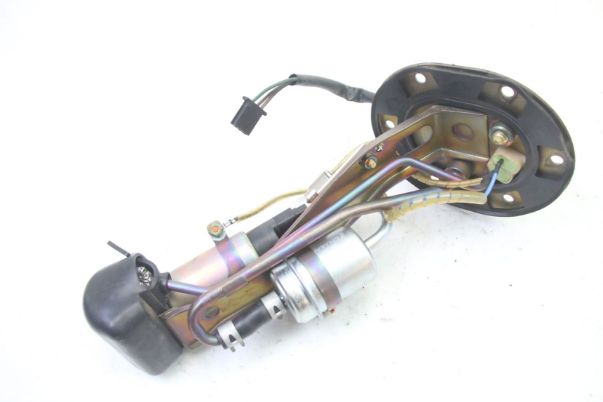 photo de BENZINEPOMP HONDA ST PAN EUROPEAN 1300 (2002 - 2013) - Detail van het onderdeel