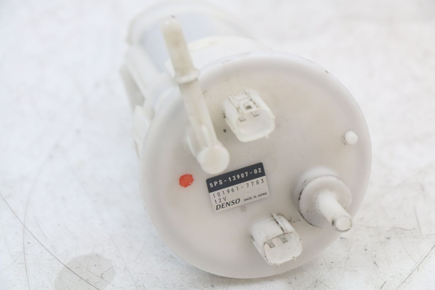 photo de BENZINEPOMP YAMAHA TDM ABS 900 (2002 - 2014) - Technische close-up