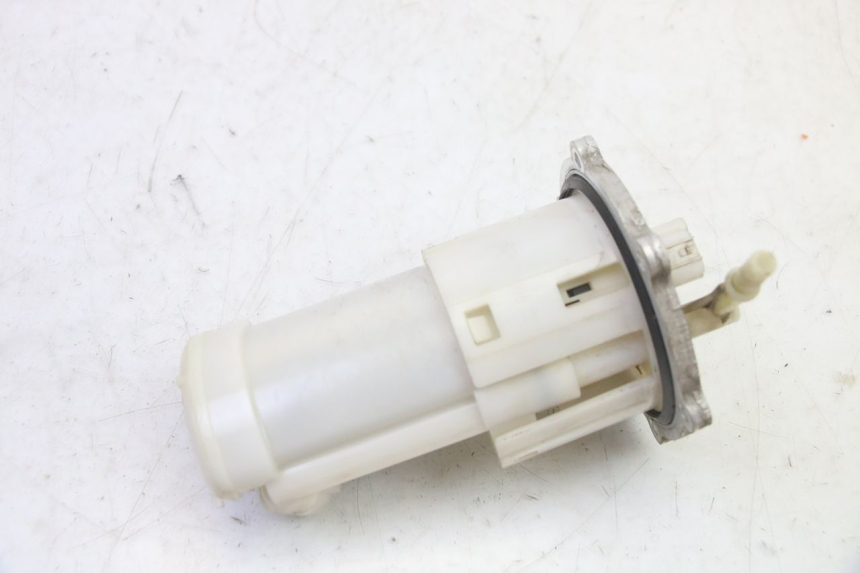 photo de BENZINEPOMP YAMAHA TDM ABS 900 (2002 - 2014) - Detail van het onderdeel
