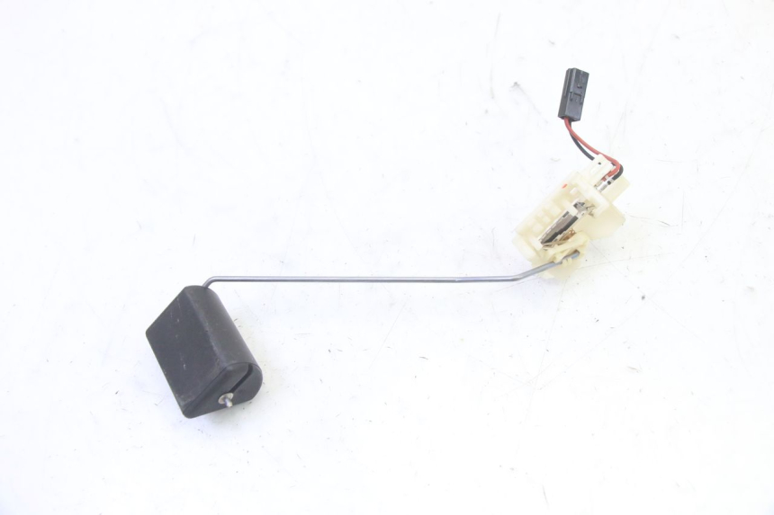 photo de BENZINEPOMP YAMAHA TDM ABS 900 (2002 - 2014) - Overzicht