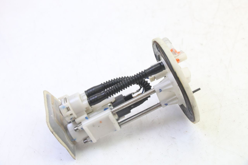 photo de BENZINEPOMP PEUGEOT TWEET PRO CARGO 50 (2018 - 2022) - Detail van het onderdeel