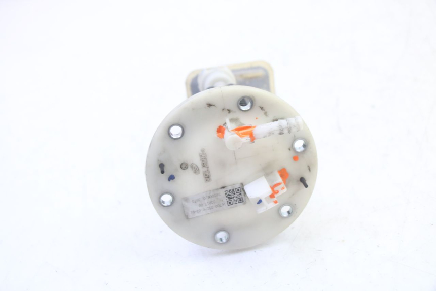 photo de BENZINEPOMP PEUGEOT TWEET PRO CARGO 50 (2018 - 2022) - Zoom op gebruiksstaat