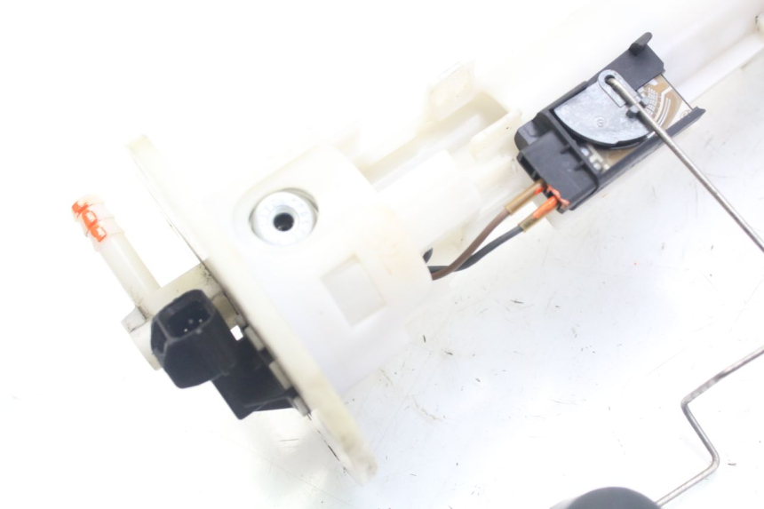 photo de BENZINEPOMP KYMCO X-CITING XCITING 400 (2014 - 2018) - Detail van het onderdeel