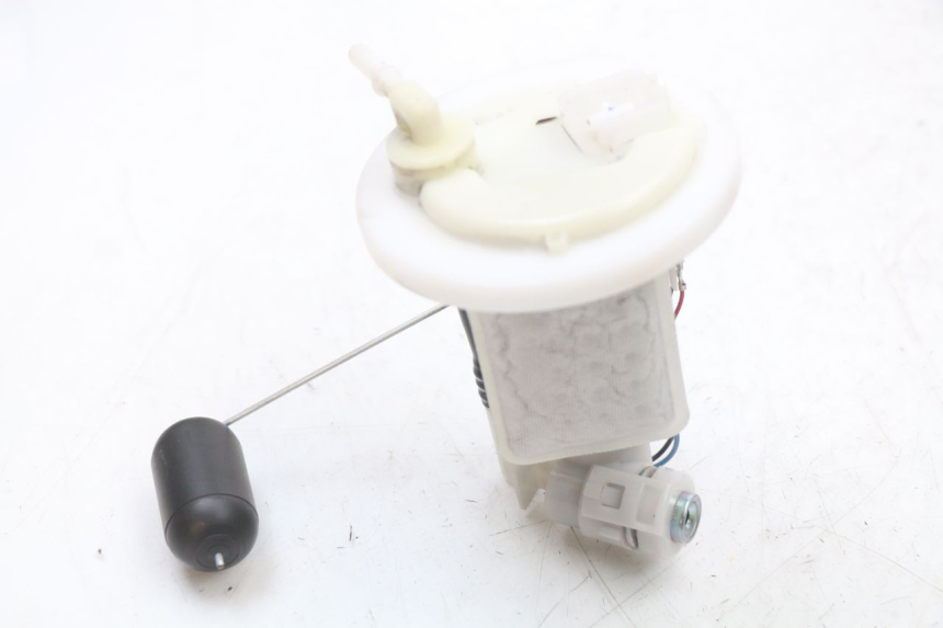 photo de BENZINEPOMP YAMAHA XMAX X-MAX ABS 125 (2017 - 2020) - Technische close-up