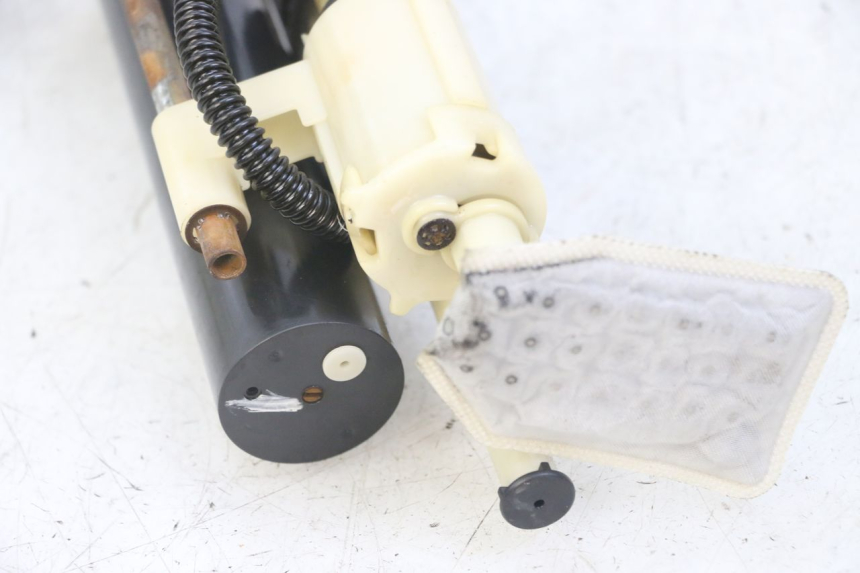 photo de BENZINEPOMP YAMAHA X-MAX XMAX 125 (2010 - 2013) - Zoom op gebruiksstaat