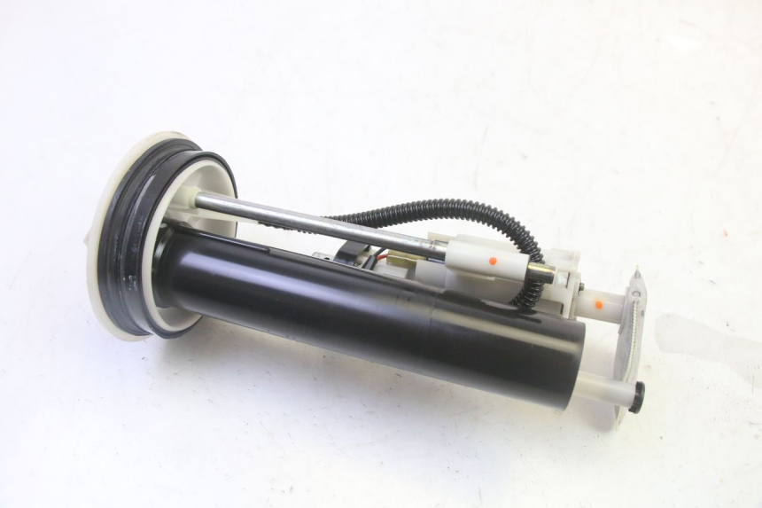 photo de BENZINEPOMP YAMAHA X-MAX XMAX 125 (2010 - 2013) - Overzicht