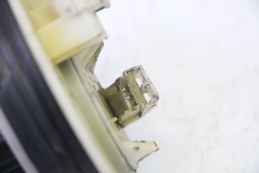 photo de BENZINEPOMP YAMAHA X-MAX XMAX 250 (2006 - 2009) - Andere kijkhoek