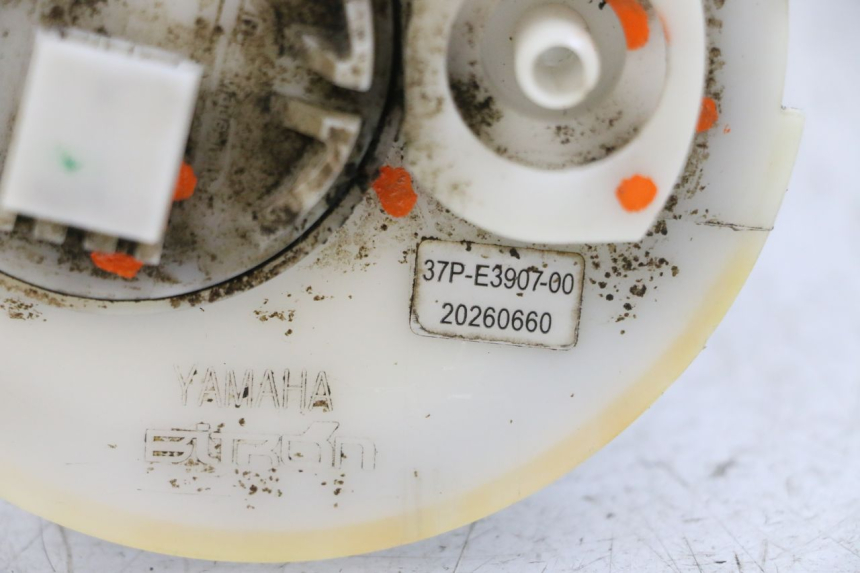 photo de BENZINEPOMP YAMAHA X-MAX XMAX 125 (2010 - 2013) - Markeringen en referenties