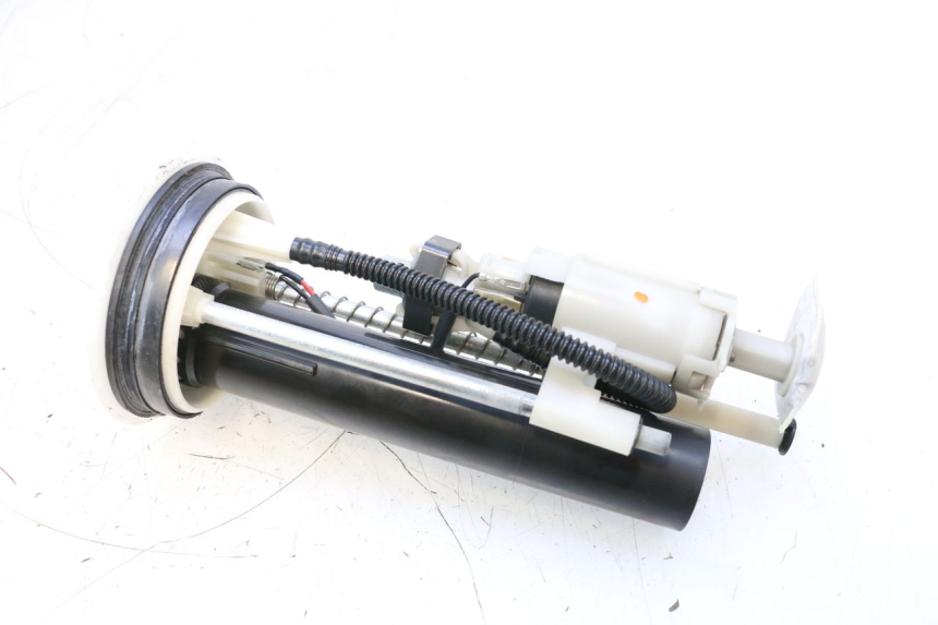 photo de BENZINEPOMP YAMAHA X-MAX XMAX 125 (2010 - 2013) - Overzicht