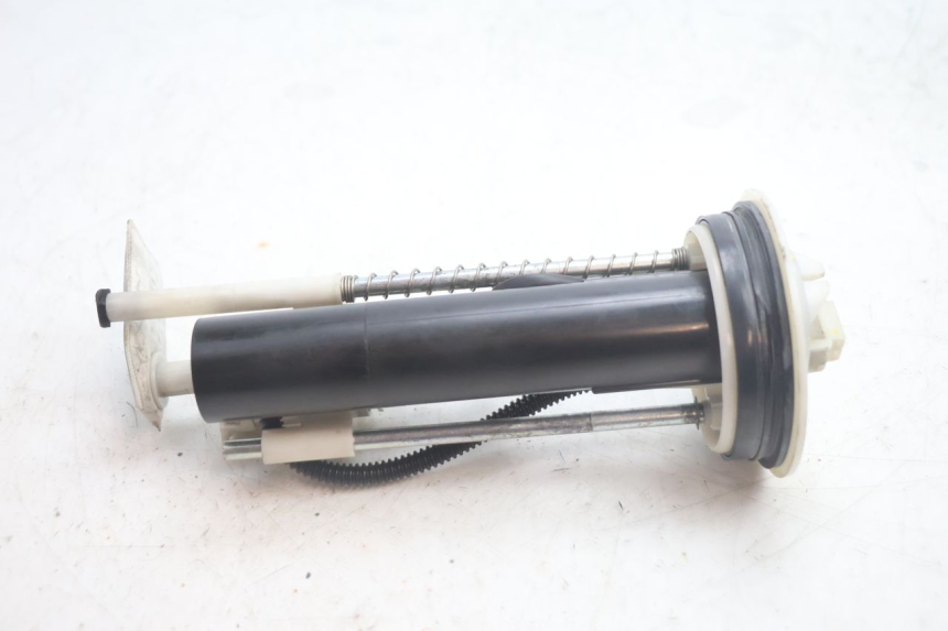photo de BENZINEPOMP YAMAHA X-MAX XMAX 125 (2010 - 2013) - Zoom op gebruiksstaat
