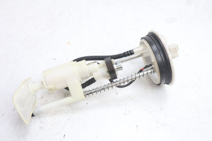 photo de BENZINEPOMP YAMAHA X-MAX XMAX 125 (2010 - 2013) - Hoofdaanzicht