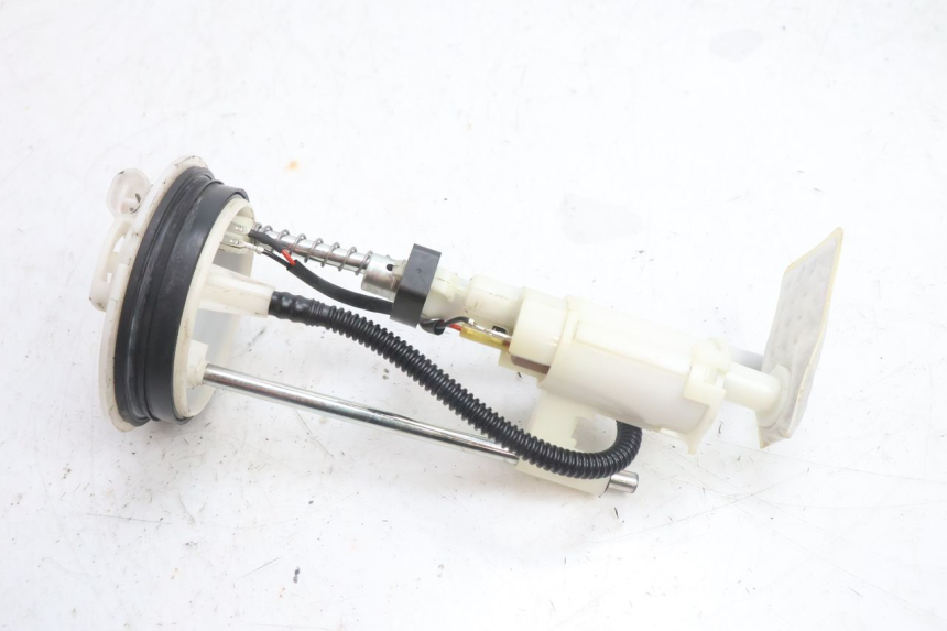 photo de BENZINEPOMP YAMAHA X-MAX XMAX 125 (2010 - 2013) - Detail van het onderdeel
