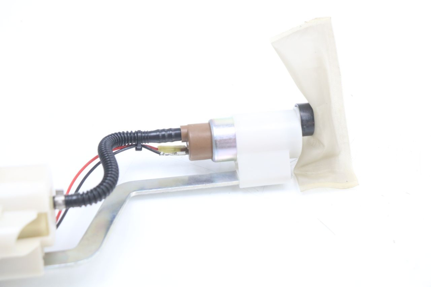 photo de BENZINEPOMP PIAGGIO X10 125 (2012 - 2017) - Andere kijkhoek