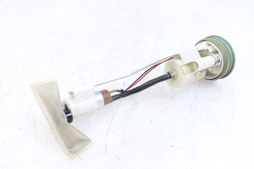 photo de BENZINEPOMP PIAGGIO X10 125 (2012 - 2017) - Andere kijkhoek