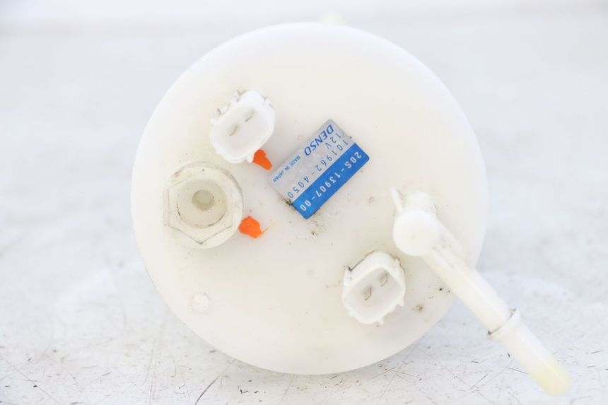 photo de BENZINEPOMP YAMAHA XJ6 ABS 600 (2008 - 2016) - Staat van het oppervlak