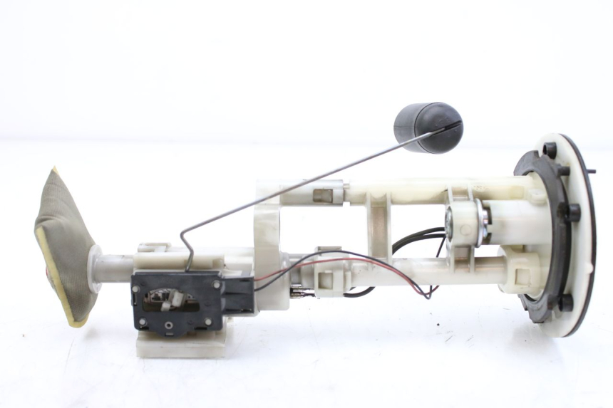 photo de BENZINEPOMP YAMAHA XP T-MAX TMAX ABS 500 (2004 - 2007) - Andere kijkhoek