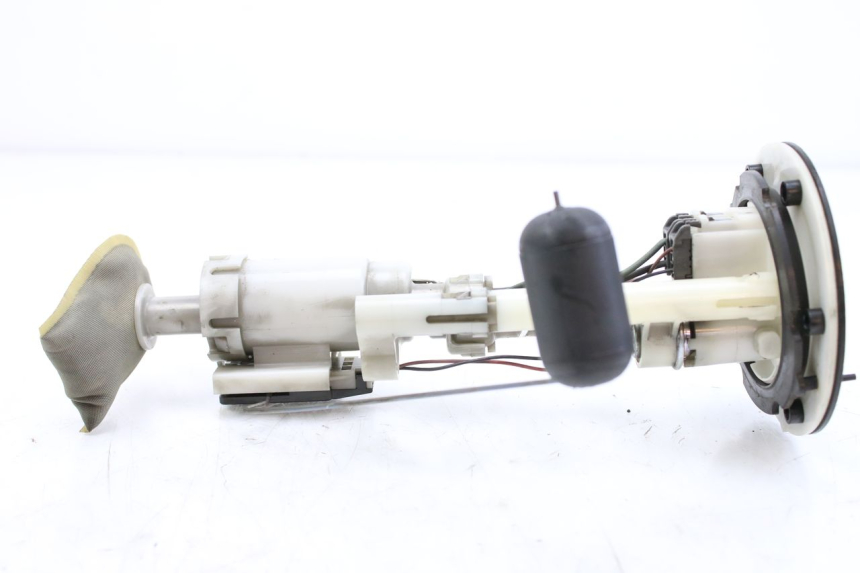 photo de BENZINEPOMP YAMAHA XP T-MAX TMAX ABS 500 (2004 - 2007) - Technische close-up