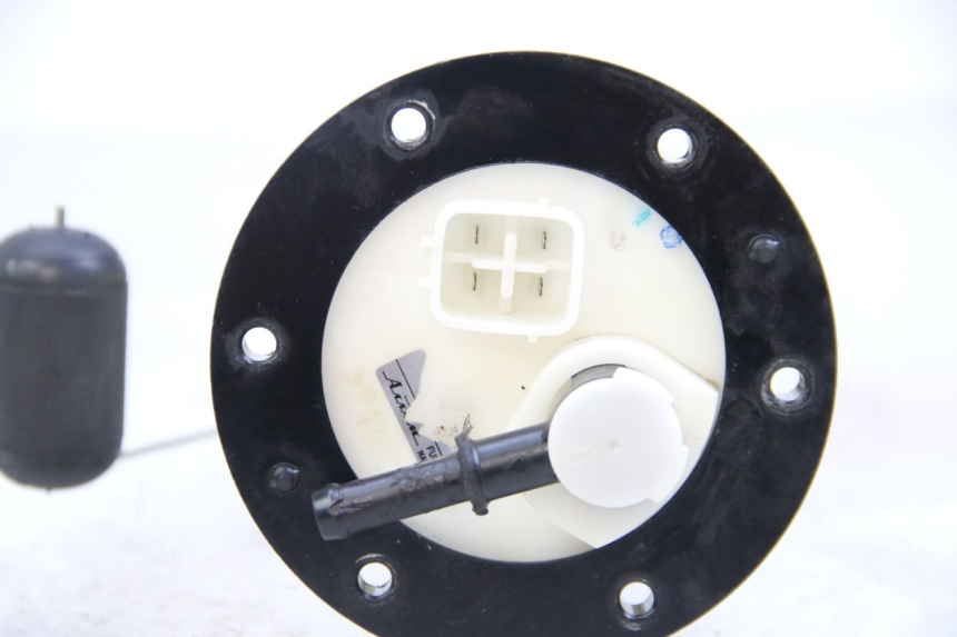 photo de BENZINEPOMP YAMAHA XP T-MAX TMAX 500 (2004 - 2007) - Andere kijkhoek