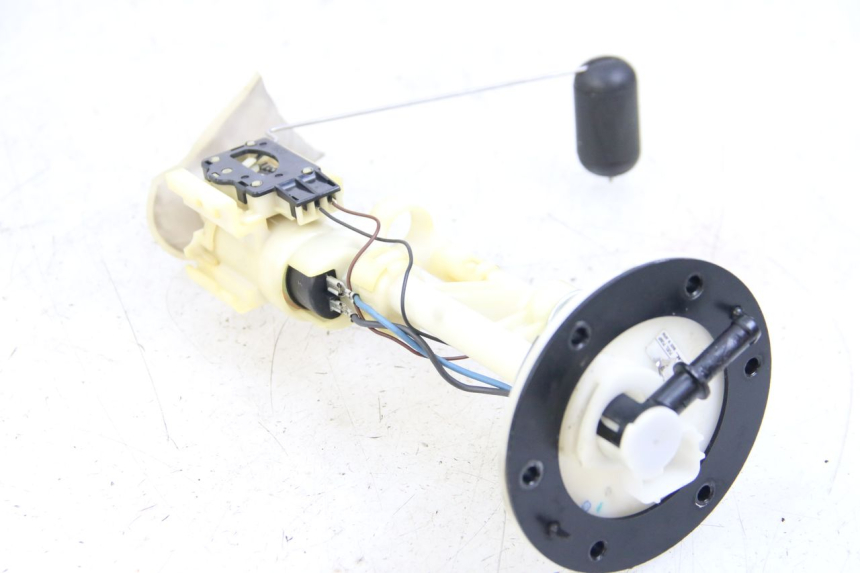 photo de BENZINEPOMP YAMAHA XP T-MAX TMAX 500 (2004 - 2007) - Technische close-up