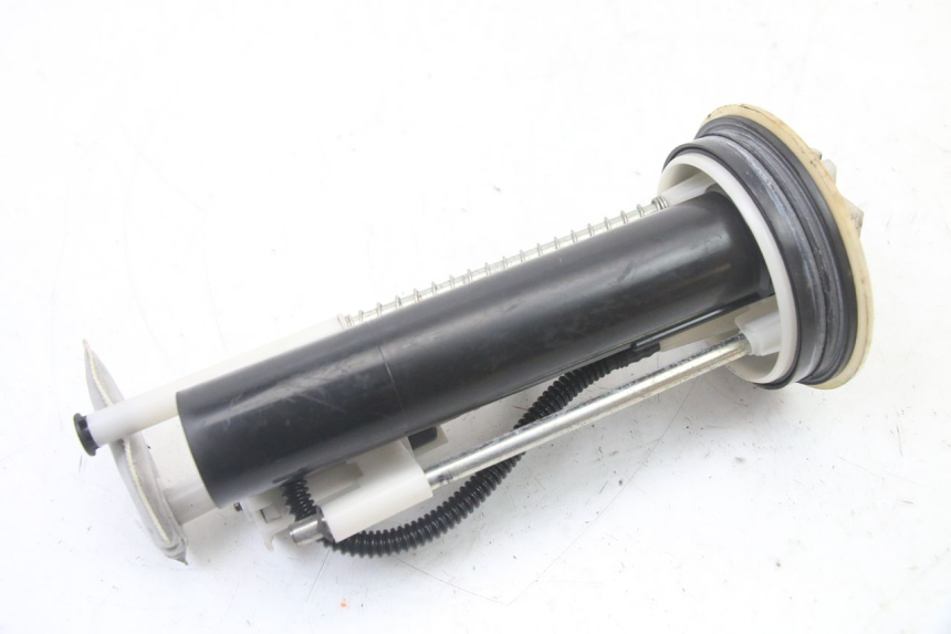 photo de BENZINEPOMP YAMAHA X-MAX XMAX ABS 250 (2010 - 2014) - Zoom op gebruiksstaat