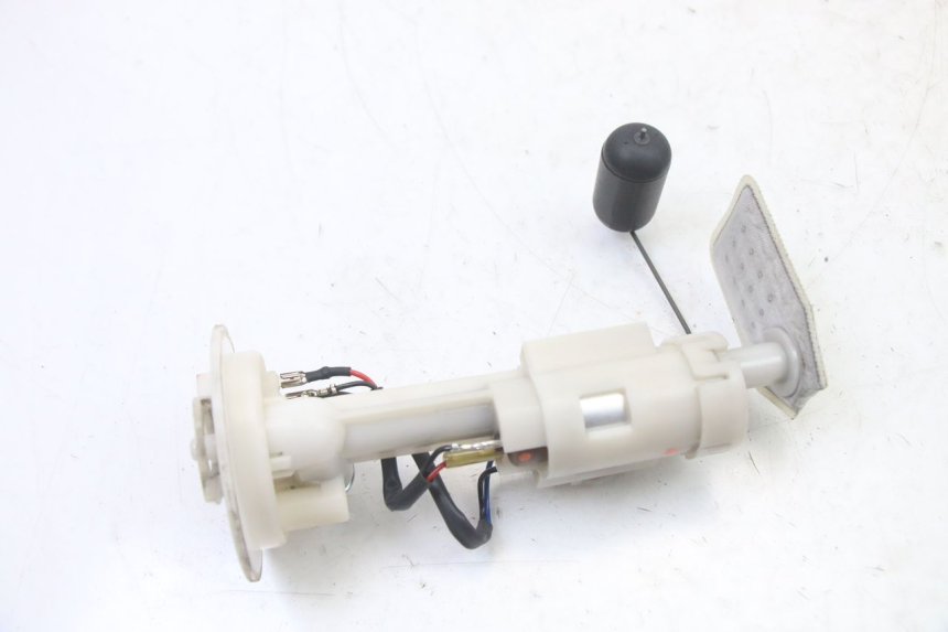 photo de BENZINEPOMP YAMAHA YP X-MAX XMAX 400 (2014 - 2017) - Zoom op gebruiksstaat