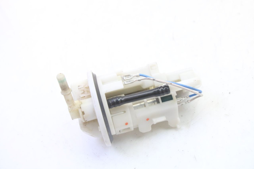 photo de BENZINEPOMP YAMAHA YZF YZ-F 450 (2014 - 2016) - Detail van het onderdeel