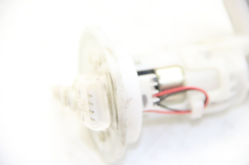 photo de BENZINEPOMP PIAGGIO ZIP 4T 50 (2018 - 2020) - Overzicht