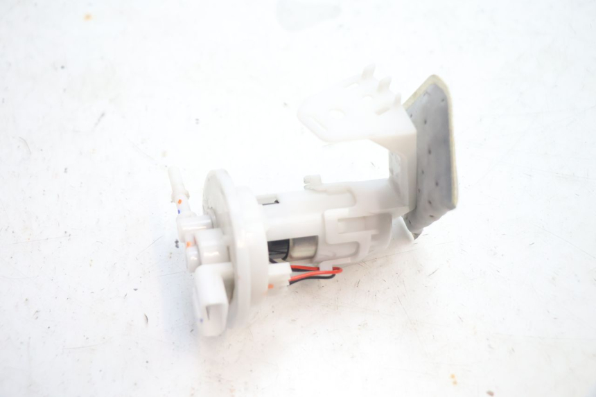 photo de BENZINEPOMP PIAGGIO ZIP 4T 50 (2018 - 2020) - Technische close-up