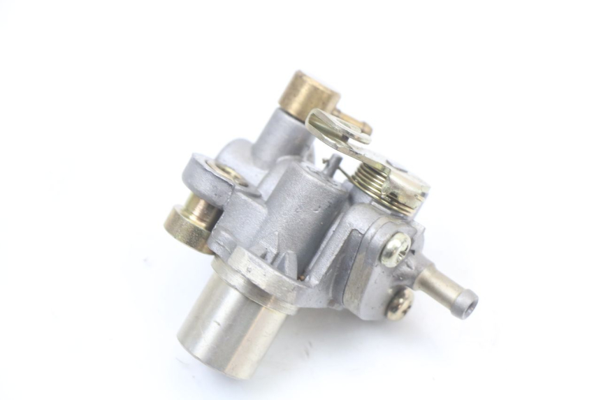 photo de OLIEPOMP DAELIM A-FOUR 2T 50 (2005 - 2012) - Detail van het onderdeel