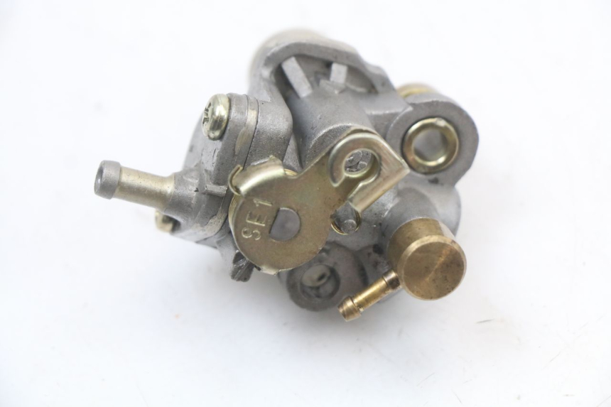 photo de OLIEPOMP DAELIM A-FOUR 2T 50 (2005 - 2012) - Andere kijkhoek