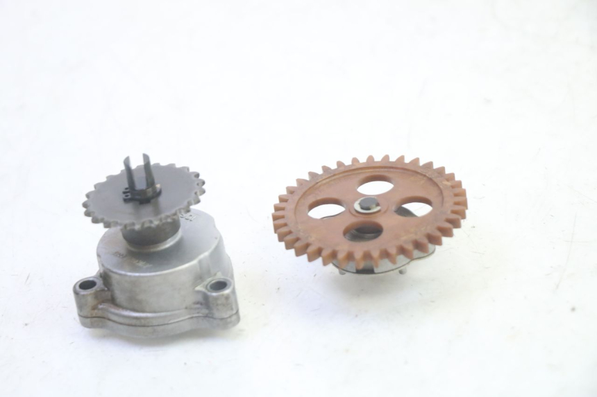 photo de OLIEPOMP SUZUKI BURGMAN EXECUTIVE ABS 650 (2006 - 2012) - Hoofdaanzicht