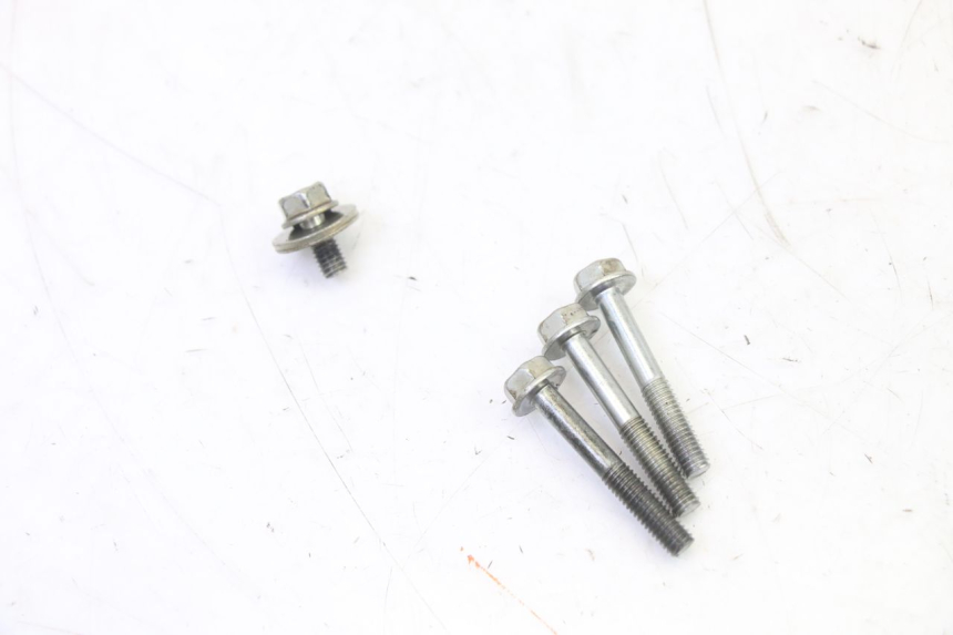 photo de OLIEPOMP HONDA CBR RR FIREBLADE 900 (1992 - 1994) - Productaanzicht