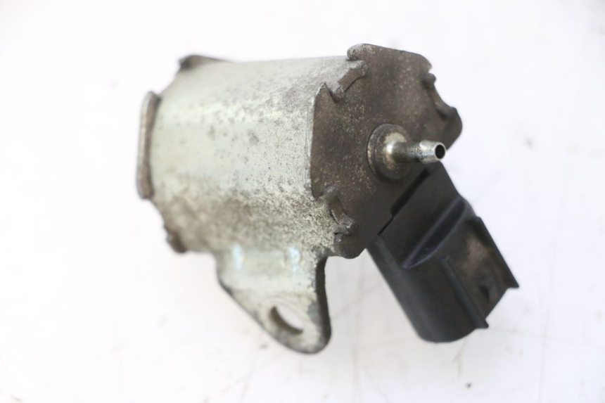 photo de OLIEPOMP PEUGEOT ELYSTAR 50 (2002 - 2014) - Andere kijkhoek