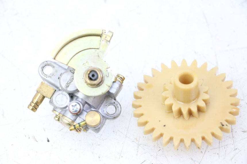 photo de OLIEPOMP APRILIA ETX 125 (1998 - 2002) - Hoofdaanzicht