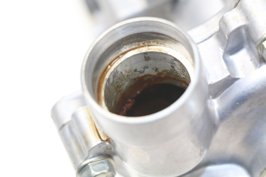 photo de OLIEPOMP YAMAHA FZ8 800 (2010 - 2016) - Technische close-up