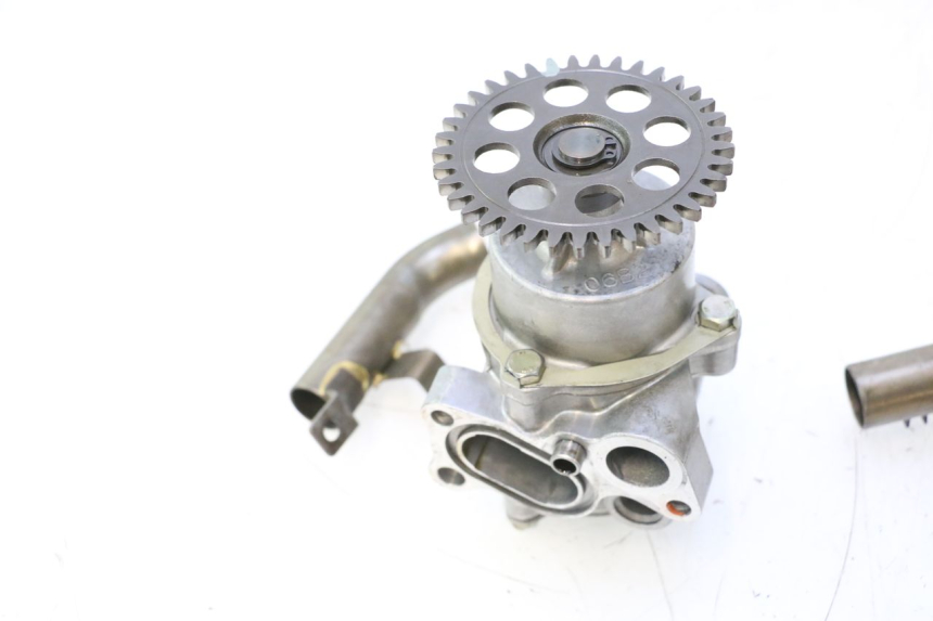 photo de OLIEPOMP SUZUKI GSF N BANDIT 1200 (2001 - 2005) - Detail van het onderdeel