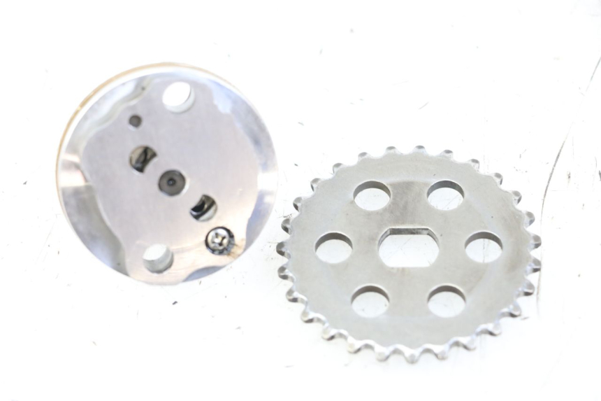 photo de OLIEPOMP HONDA FES S-WING SWING 125 (2007 - 2015) - Zoom op gebruiksstaat