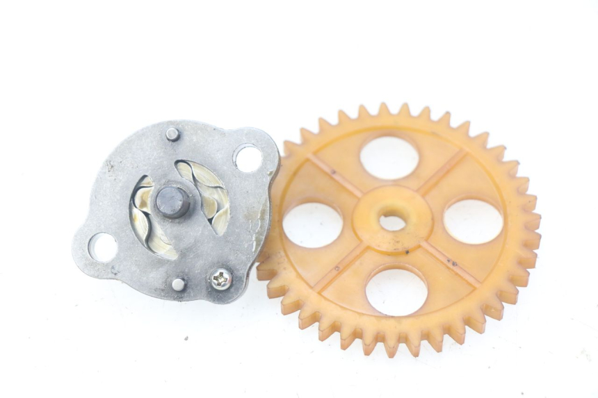 photo de OLIEPOMP SYM ORBIT III 3 4T 50 (2018 - 2021) - Andere kijkhoek