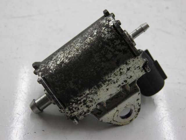 photo de OLIEPOMP PEUGEOT JET FORCE CARBU 50 (2003 - 2016) - Hoofdaanzicht
