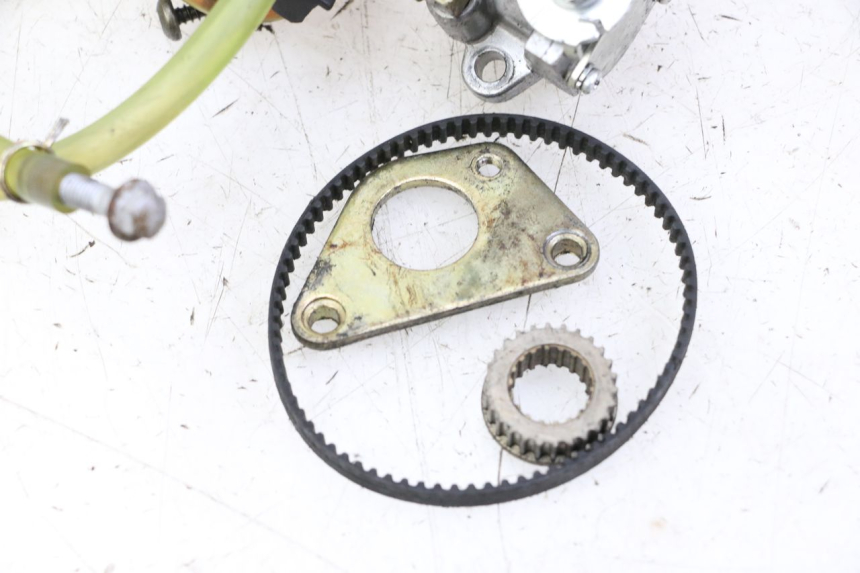 photo de OLIEPOMP PIAGGIO ZIP 2T 50 (2009 - 2019) - Staat van het oppervlak