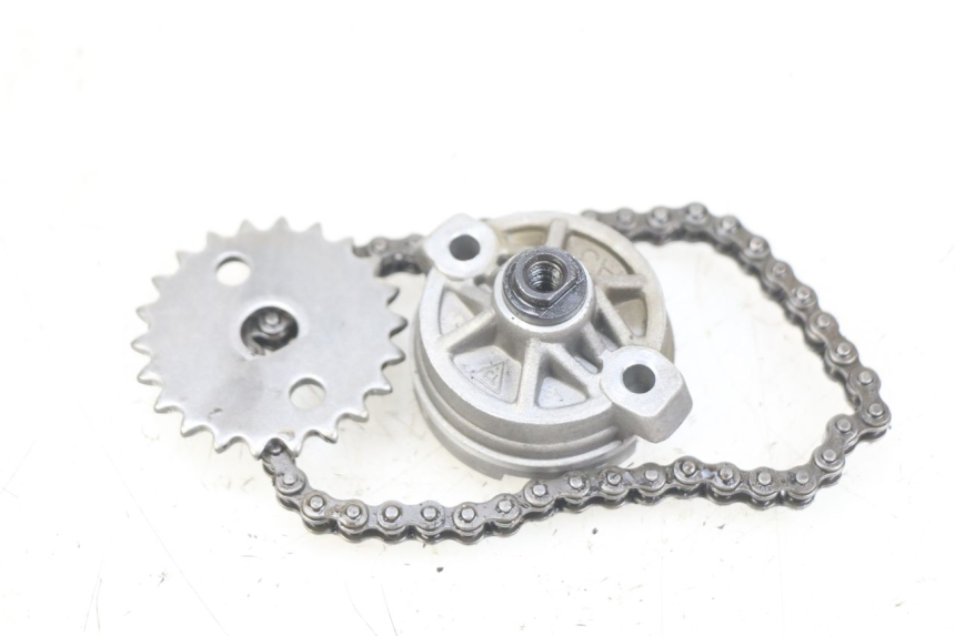 photo de OLIEPOMP APRILIA SCARABEO 100 (2003 - 2012) - Zoom op gebruiksstaat