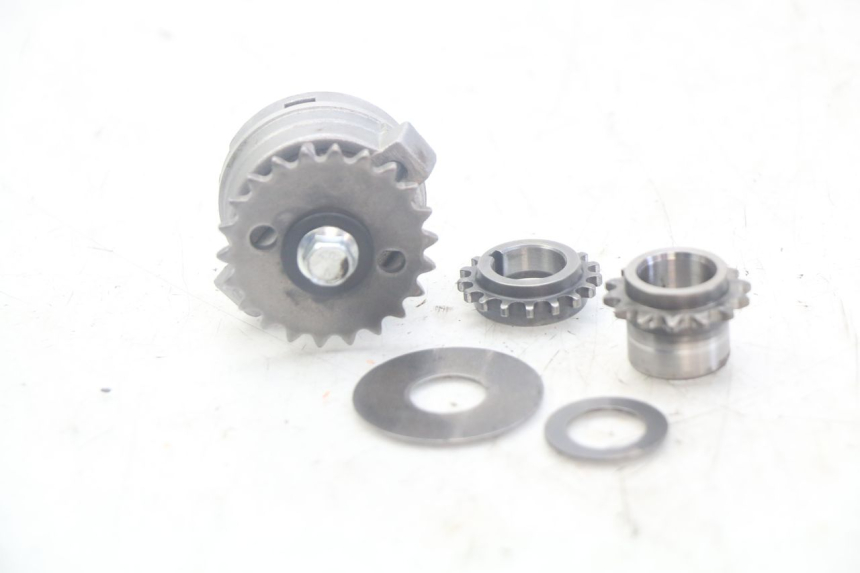 photo de OLIEPOMP APRILIA SCARABEO 100 (2003 - 2012) - Hoofdaanzicht