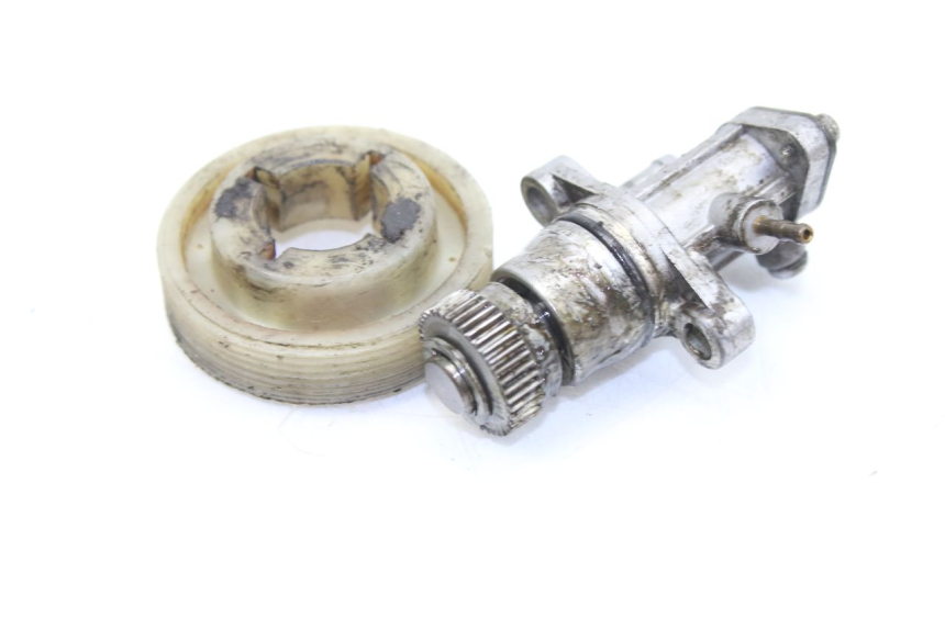 photo de OLIEPOMP YAMAHA SLIDER NAKED 50 (2004 - 2018) - Hoofdaanzicht