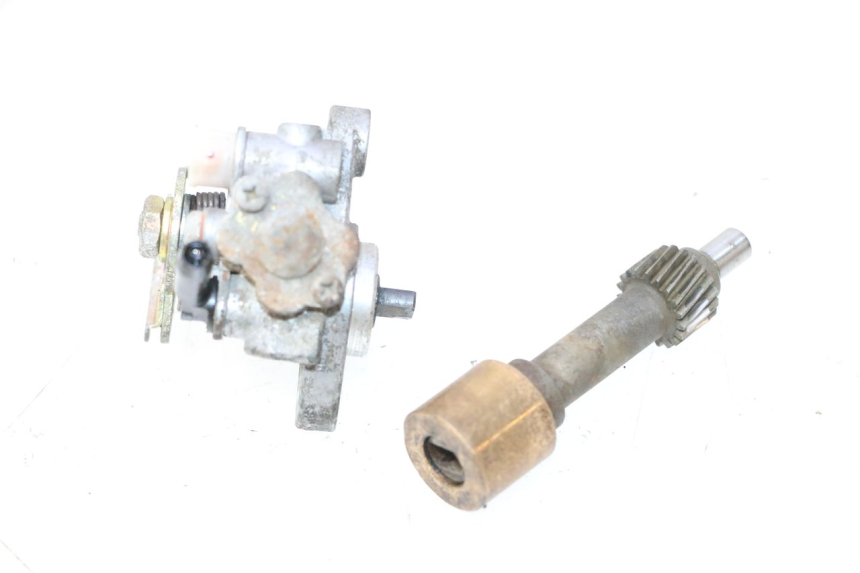 photo de OLIEPOMP PEUGEOT SPEEDFIGHT LC 50 (1996 - 2002) - Hoofdaanzicht