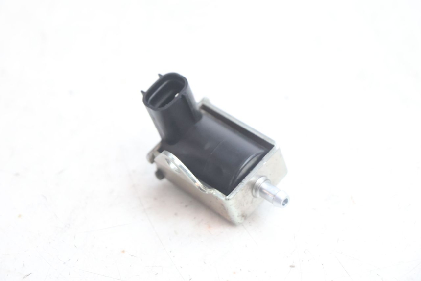photo de OLIEPOMP PEUGEOT STREETZONE NAKED 2T 50 (2014 - 2018) - Zoom op gebruiksstaat