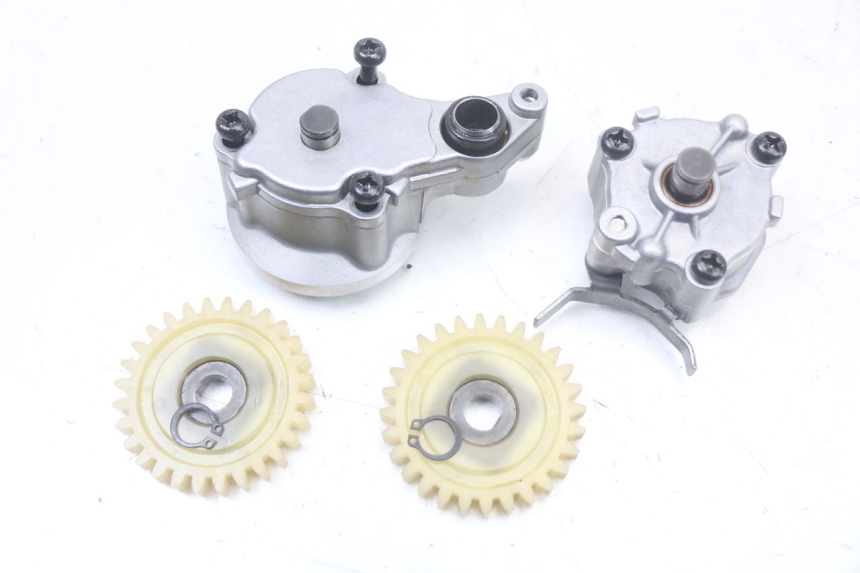 photo de OLIEPOMP YAMAHA TDM ABS 900 (2002 - 2014) - Bevestigingspunten