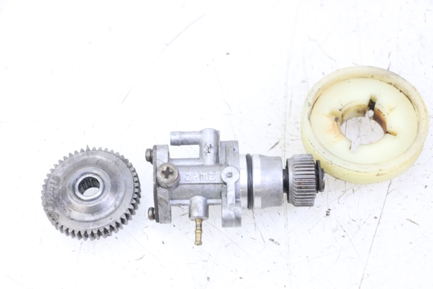 photo de OLIEPOMP TNT MOTOR ROMA 10' 2T 50 (2011 - 2018) - Detail van het onderdeel